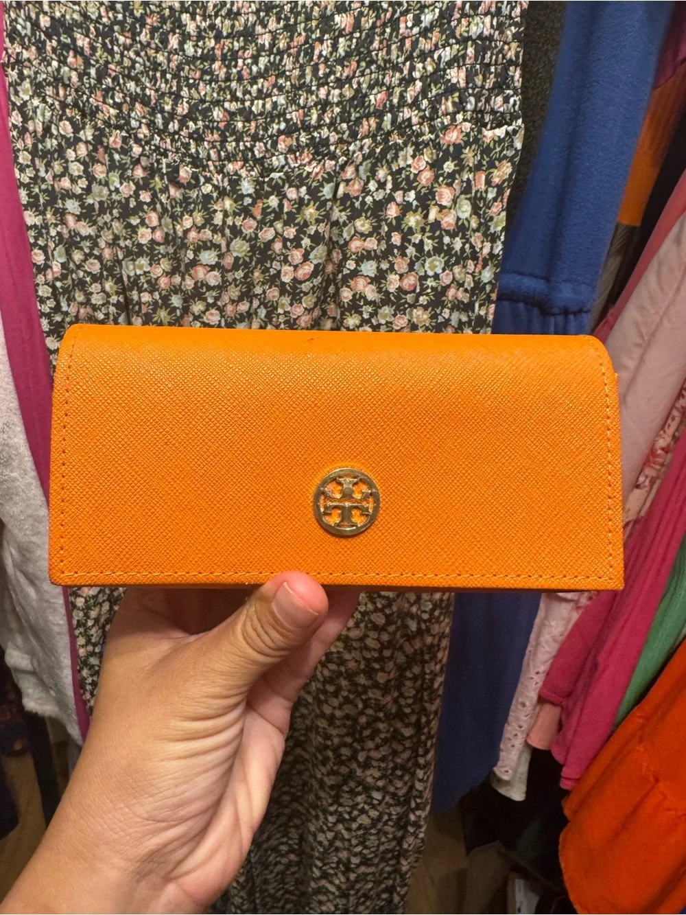 Tory Burch Beige-Tone Hexagon Sunglasses with Orange Case - Picture 5 of 5
